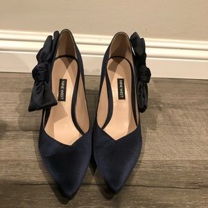 Nine West stiletto heels with bows